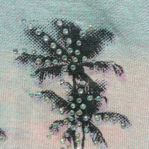 French Pastry crop top graphic pink California - Picture 7 of 7